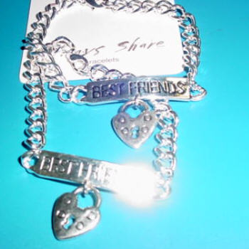 2 Pk Silver Best Friends ID Bracelets w/ Lock ind. ap05